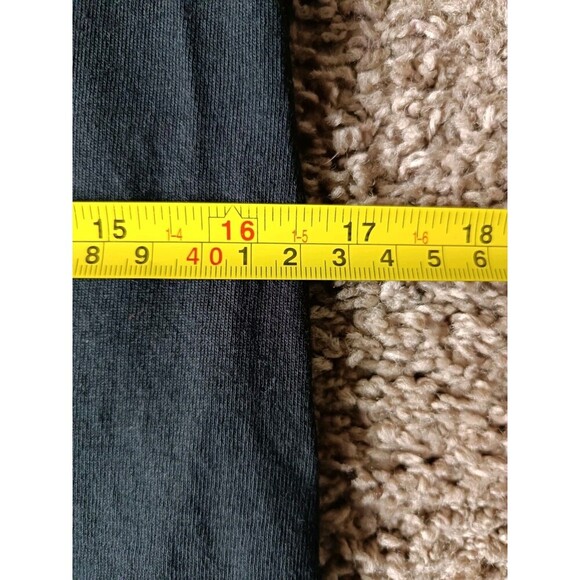 Pittsburgh Penguins T-Shirt Men's Small Black NHL Short Sleeve - Picture 5 of 6